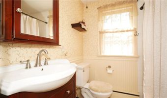70 Westwood Park Cir, Attleboro, MA 02703