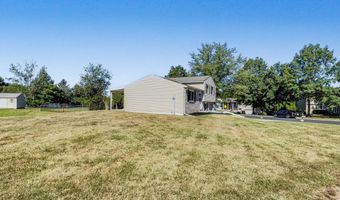1698 DOUGLAS Dr, Carlisle, PA 17013