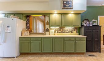 201 Hall St, Alton, MO 65606