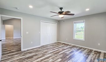 1848 Mobbs School Rd, Arab, AL 35016
