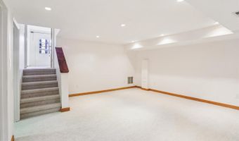 4510 GRETNA St, Bethesda, MD 20814