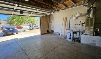 10966 Willow Ln, Adelanto, CA 92301