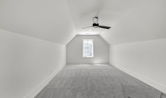 1238 London Woods Way 37, Apison, TN 37302