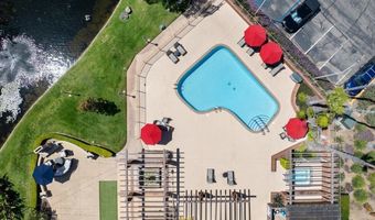 7226 San Bartolo St 204, Carlsbad, CA 92011