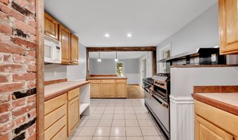 15 Indian Hill Rd, Canton, CT 06019
