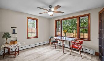 44 River St, Cranston, RI 02905