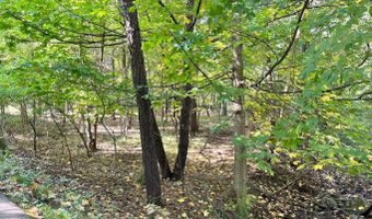 7500 Conservation NE, Ada, MI 49301