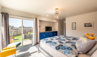 2638 CEDAR LOOP Dr, Bandon, OR 97411