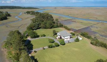26156 HENRYS POINT Ln, Accomac, VA 23301
