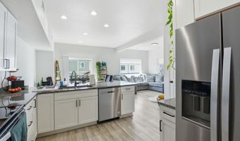 1503 ALYSSAELAINE Dr, Cheyenne, WY 82007