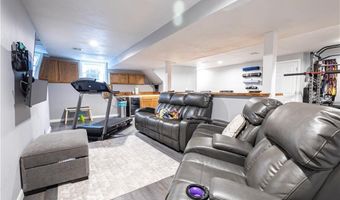 88 Phillip Ave, Cumberland, RI 02864