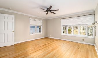 73 A Long Meadow Hill Rd, Brookfield, CT 06804