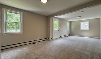 28 Freeman St, Avon, MA 02322