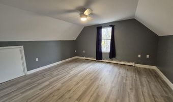 172 5th St, Bangor, ME 04401