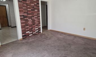 1021 N 3rd St, Arkansas City, KS 67005