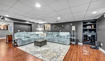 10342 Townley Ct, Aurora, OH 44202
