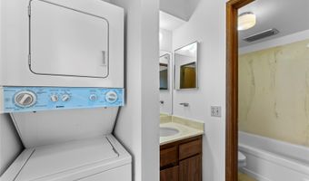 2740 Kuilei St 1902, Honolulu, HI 96826
