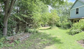 117 Fuller Dr, Brattleboro, VT 05301