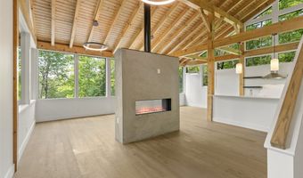 205 Autumn Valley Ln, Scaly Mountain, NC 28775
