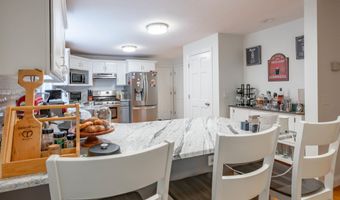 21 Tamarack Ln, Amherst, NH 03031