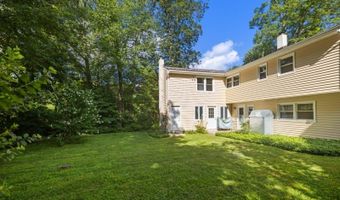 3 Sandy Hill Rd, Alloway, NJ 07419