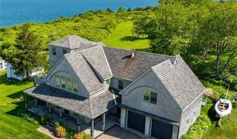 7 Clarkes Village Rd, Jamestown, RI 02835