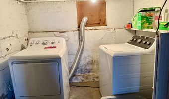 711 Francisco Ave, Alma, MI 48801