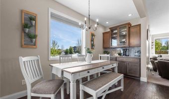 6023 158th St W, Apple Valley, MN 55124
