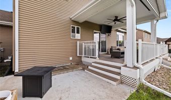 1444 Marina Cove Dr, Polk City, IA 50226