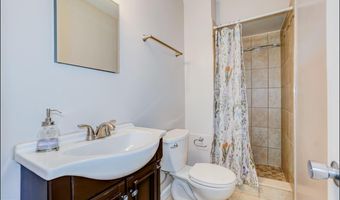 8428 MAGRUDER MILL Ct, Bethesda, MD 20817