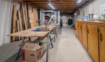183 Pitcher Rd, Belfast, ME 04915
