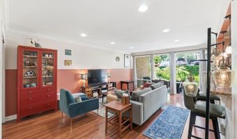 7541 SPRING LAKE Dr B-2, Bethesda, MD 20817