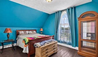 164 Pleasant St, Athol, MA 01331