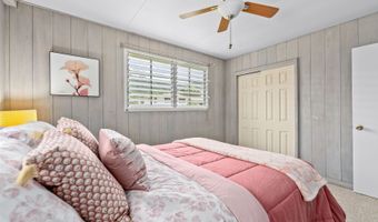 45-313 Nakuluai St, Kaneohe, HI 96744