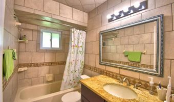 902 CRESTVIEW Dr, Auburndale, FL 33823