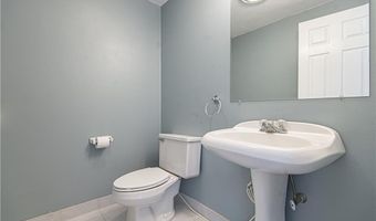 60 Saddle Grn A, North Providence, RI 02904