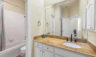 4102 Oberlin Way, Addison, TX 75001
