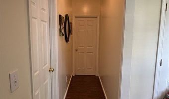 2784 Sivertsen Rd, Autryville, NC 28318