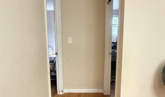 172 W 24TH St 2 Rear, Bayonne, NJ 07002