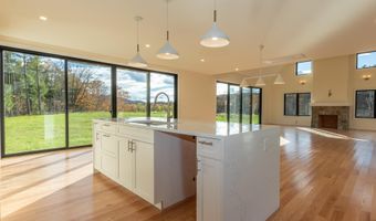 30 Farr Rd, Chesterfield, NH 03466