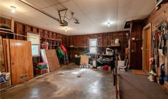 1706 N 2nd St, Atchison, KS 66002