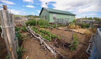 27 Skyline Dr, Babb, MT 59411