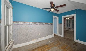 301 And 305 NW 6th St, Abilene, KS 67410