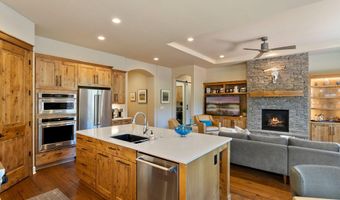 2631 NW Boulder Ridge Loop, Bend, OR 97703