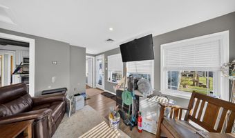 104 N BAY Dr, Dover, DE 19901