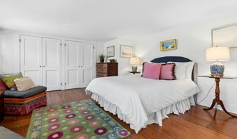 561 Middlesex Rd, Darien, CT 06820