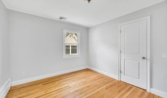 27 Skyline Dr, Brookfield, CT 06804