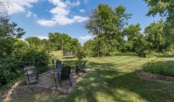 21 Sun Aire Dr, Arnold, MO 63010