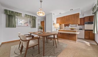 5668 Crawford Dr, Columbus, OH 43229