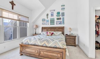 47 Copper Square Dr, Bethel, CT 06801